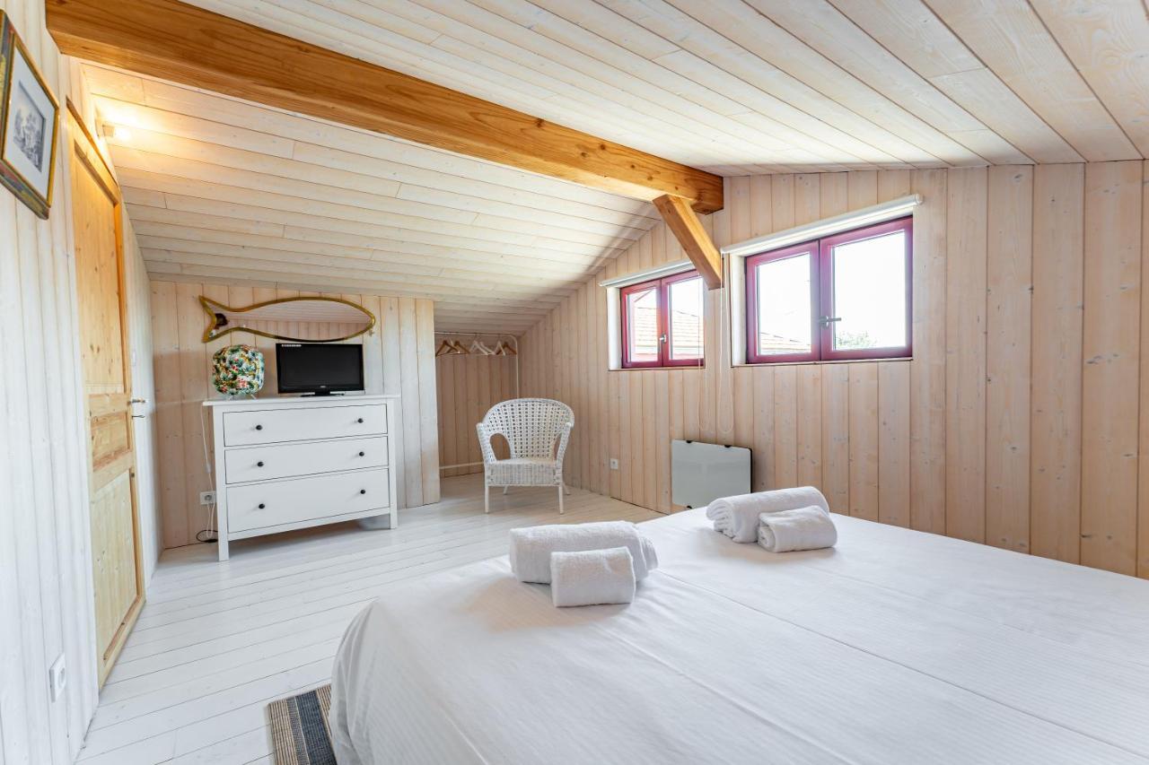 La Cabane Du Bassin - Maison Typique La Teste-de-Buch Exteriör bild